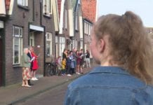 Dutch Town Celebrates Easter Near Closed Churches
