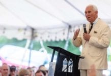 Convicted President’s Friend Stone ‘Recommits Life To Christ’